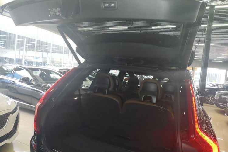 沃尔沃XC90 2022款 B6 智雅豪华版 7座局部细节23