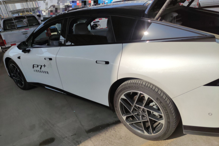 小鹏P7+ 2024款 长续航 Max车身外观4