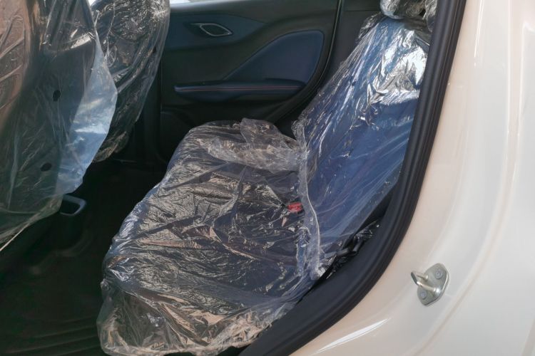 比亚迪 海鸥 2025款 智驾版 305km 活力版中控内饰21