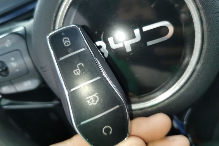 比亚迪 海鸥 2025款 305km 活力版中控内饰7001