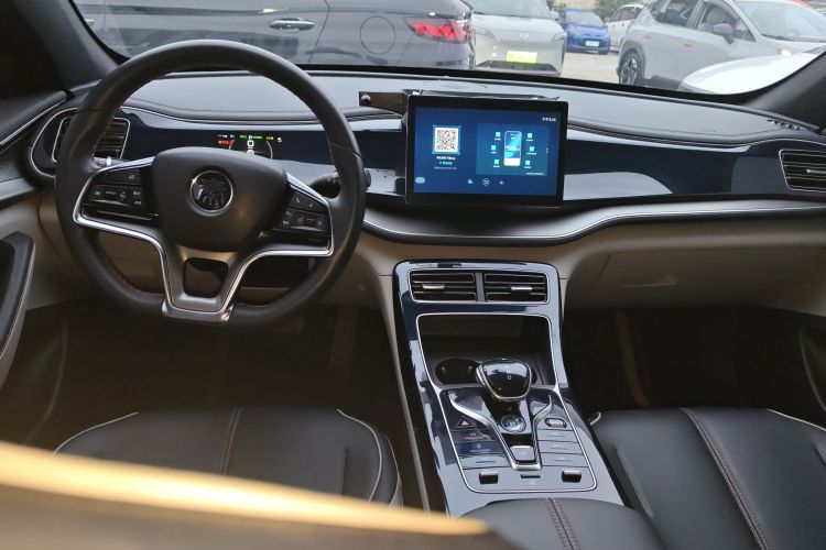 比亚迪 秦PLUS 2021款 EV 400KM 豪华型中控内饰12