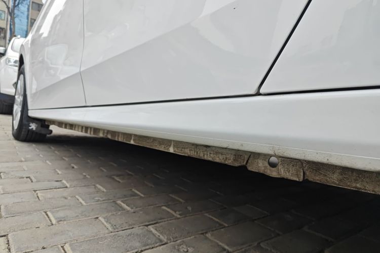 标致301 2014款 1.6L 手动舒适版局部细节9002