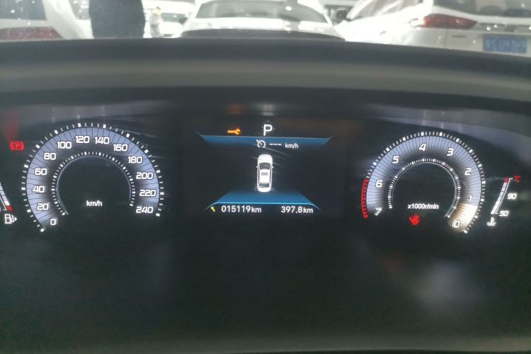 标致408 2022款 1.6T 进取版局部细节14