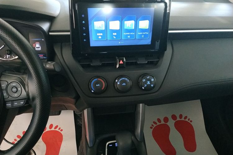 丰田 卡罗拉锐放 2022款 2.0L 先锋版局部细节16