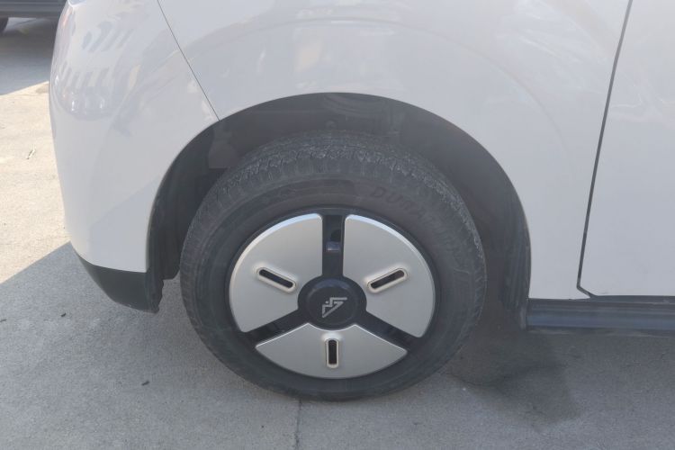 凌宝汽车 凌宝BOX 2022款 李清照Pro版 14.72kWh车身外观6007