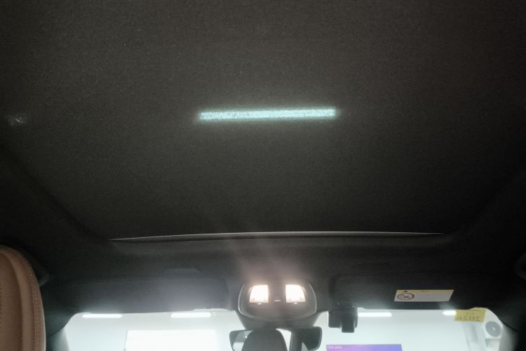 沃尔沃S90 2022款 B5 智逸豪华版中控内饰22