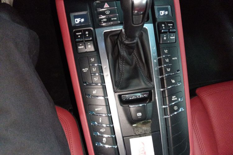 保时捷 2016款 Macan S 3.0T中控内饰18