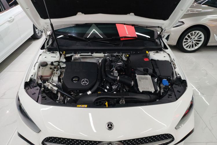 奔驰A级 2023款 A 200 L 时尚型机舱底盘24