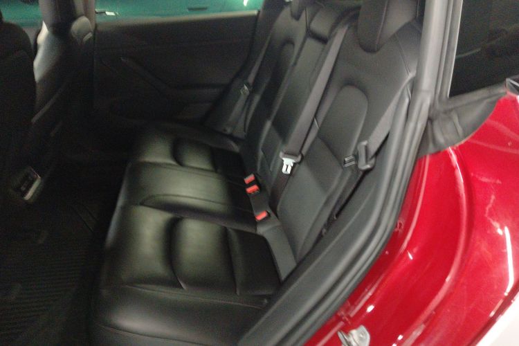 特斯拉 Model 3 2021款 标准续航后驱升级版中控内饰21