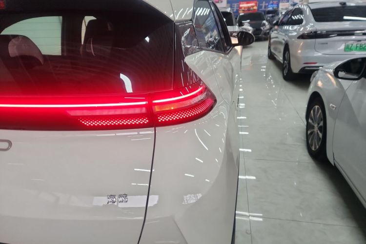 比亚迪 海鸥 2025款 305km 自由版车身外观9