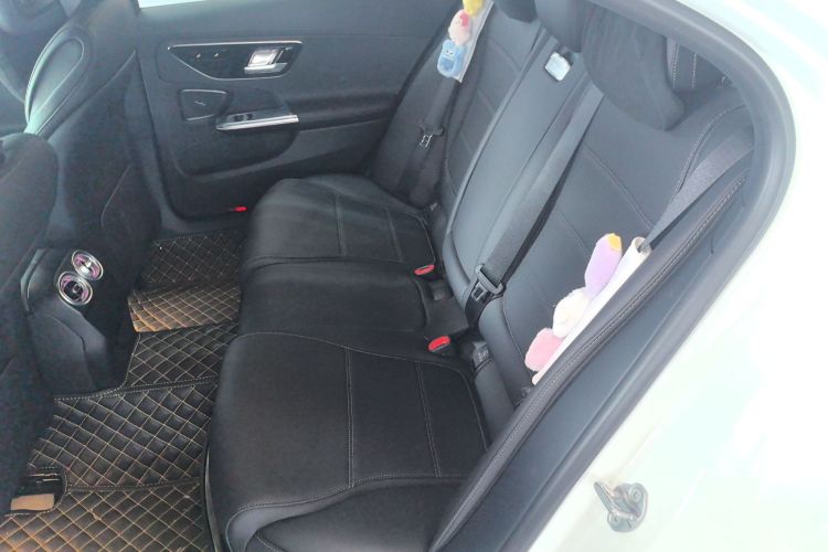 奔驰C级 2023款 C 260 L中控内饰21