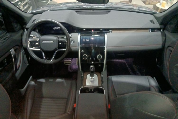 路虎 发现运动版 2022款 249PS R-Dynamic S 性能版 5座中控内饰7002