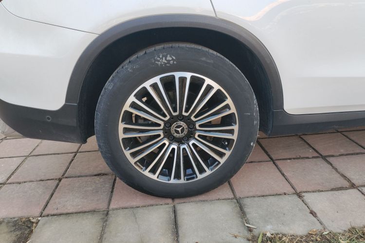 奔驰GLC 2018款 GLC 200 4MATIC车身外观6008