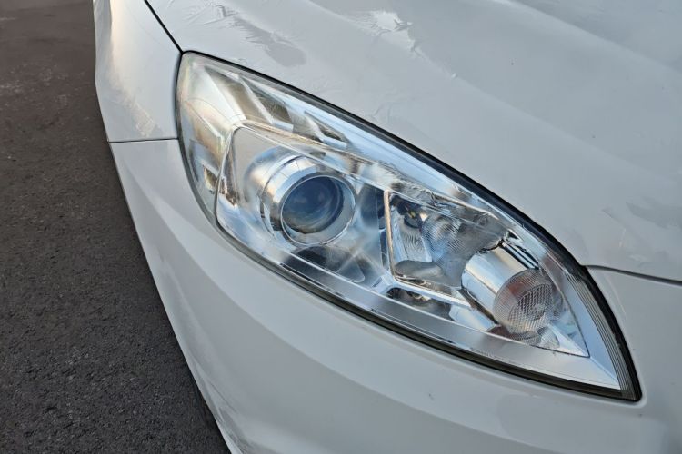 北汽新能源EU 2018款 EU快换乐途版车身外观6006