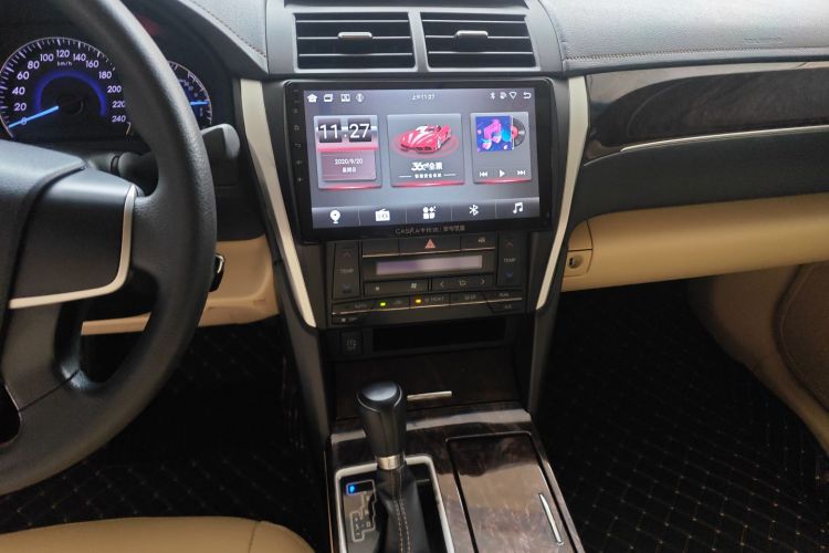 丰田 凯美瑞 2016款 2.0E 十周年纪念精英版中控内饰16