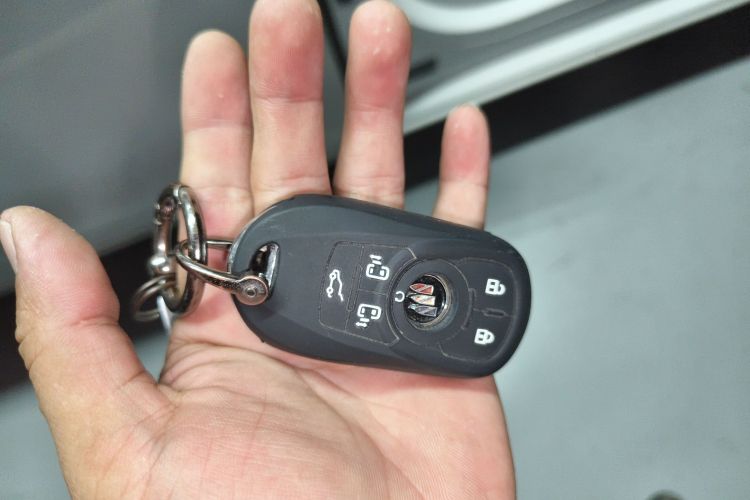 别克GL8 2020款 ES陆尊 653T 尊享型中控内饰7001