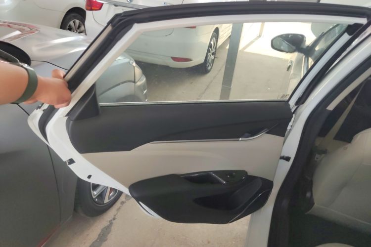 别克 英朗 2017款 15N 自动精英型中控内饰7008