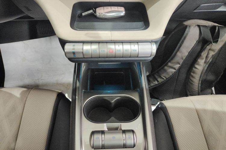 比亚迪 海豚 2023款 420km 时尚版局部细节18