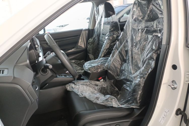 本田CR-V 2024款 240TURBO 两驱锋尚版 5座局部细节19