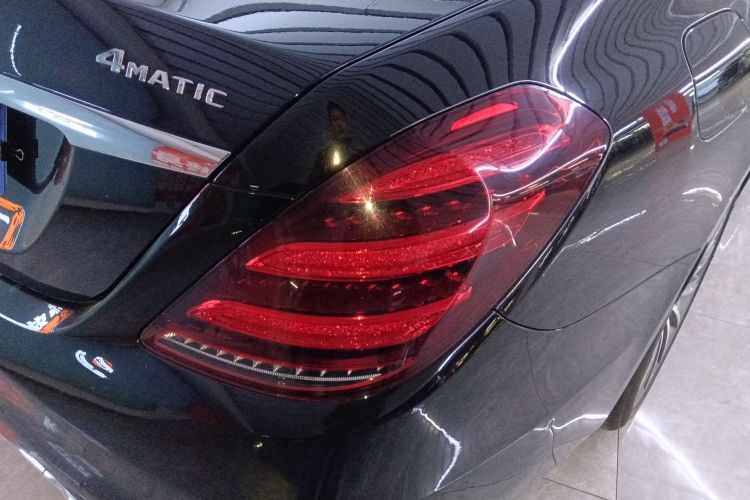 奔驰S级 2018款 S 450 L 4MATIC 卓越特别版车身外观6006