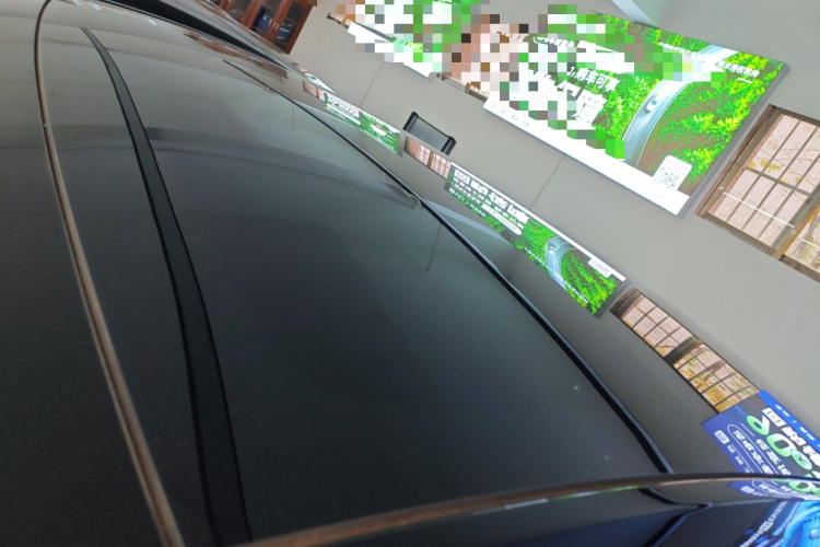 特斯拉 Model Y 2022款 改款 长续航全轮驱动版局部细节57