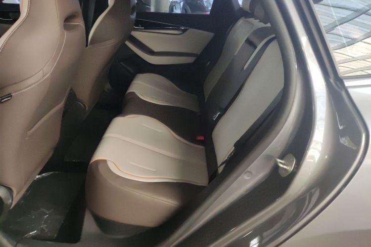 比亚迪 秦PLUS 2023款 冠军版 EV 420KM超越型中控内饰21