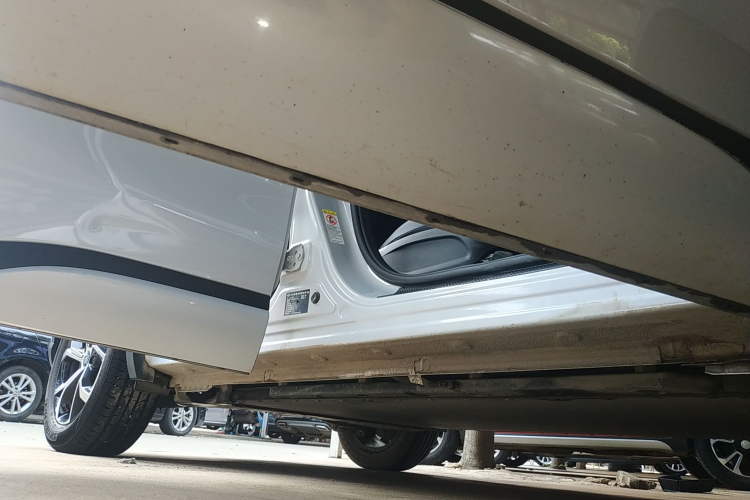 比亚迪 元PLUS 2022款 430KM 豪华型局部细节9001