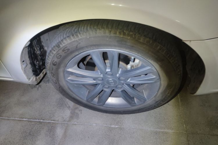 吉利汽车 帝豪 2017款 三厢百万款 1.5L CVT向上版车身外观6007