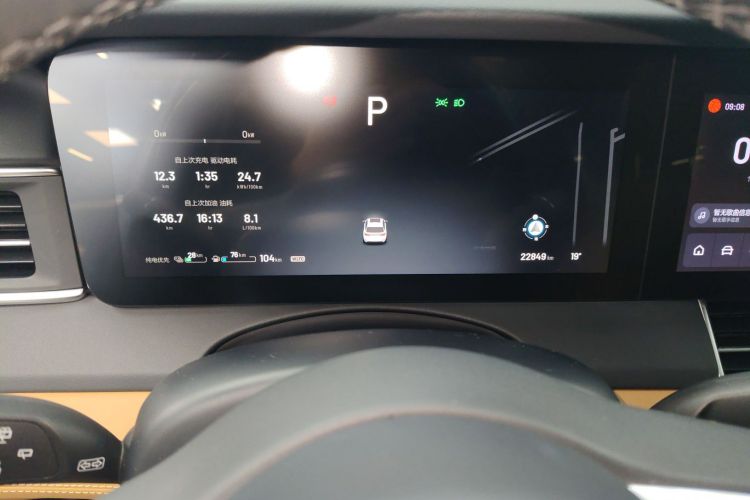 理想汽车 理想ONE 2021款 增程6座版中控内饰14