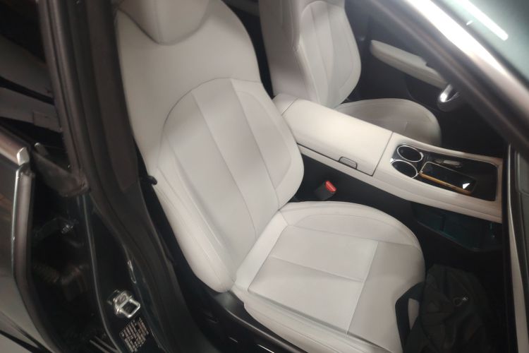 小鹏P7 2023款 P7i 702 Pro局部细节41