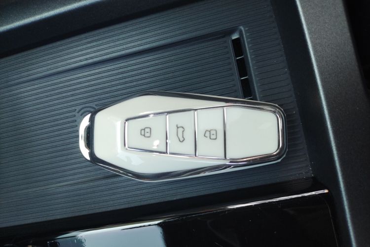 奇瑞iCAR 03T 2024款 501km 四驱长续航版中控内饰11