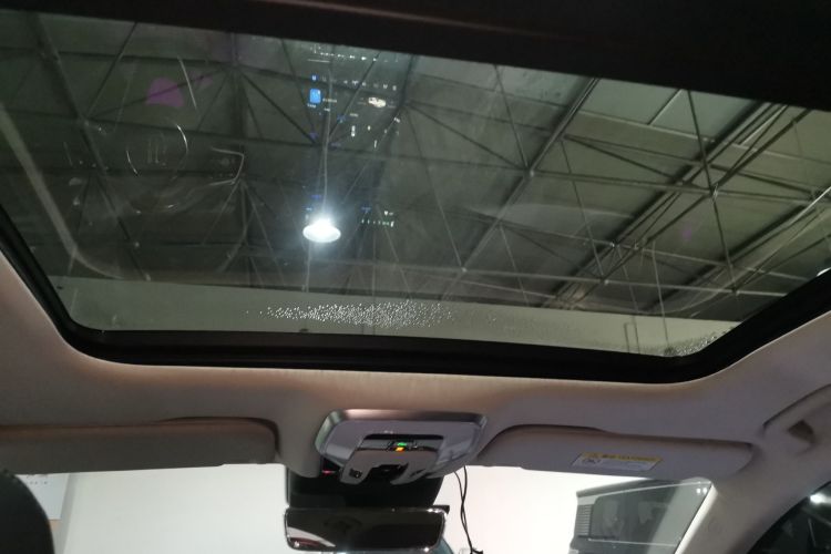 红旗H5 2023款 2.0T 自动智联旗畅版中控内饰22