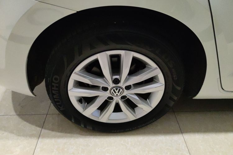 大众 2018款 途安L 280TSI DSG舒适版 7座 国V车身外观6008