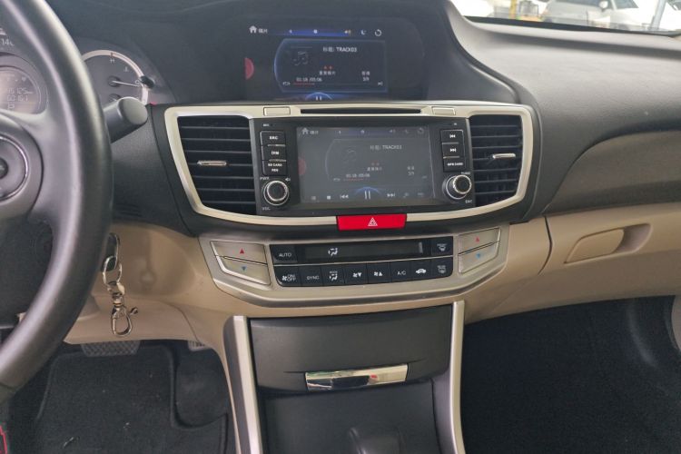 本田 雅阁 2014款 2.0L EX 豪华版局部细节16