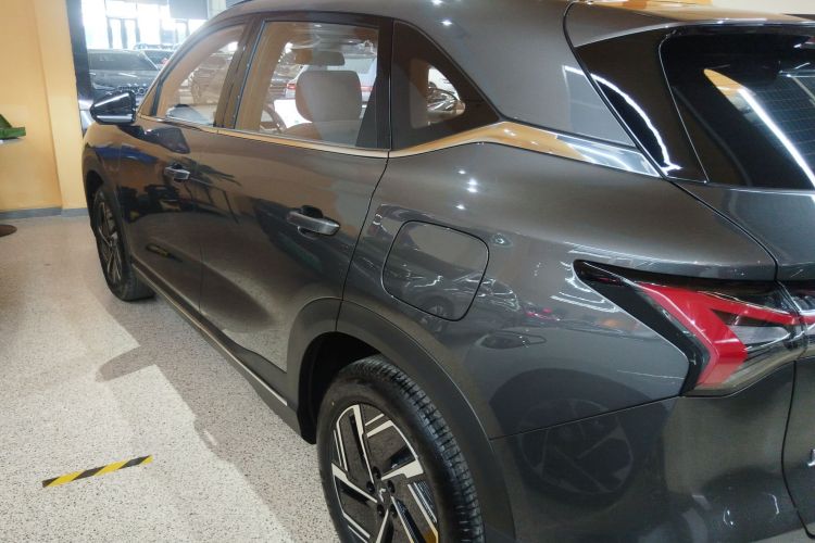 五菱汽车 五菱星光S 2025款 510km 旗舰型车身外观4