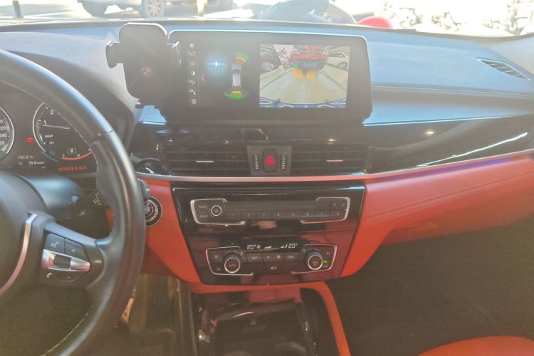 宝马X2 2023款 sDrive25i M运动曜夜版局部细节16