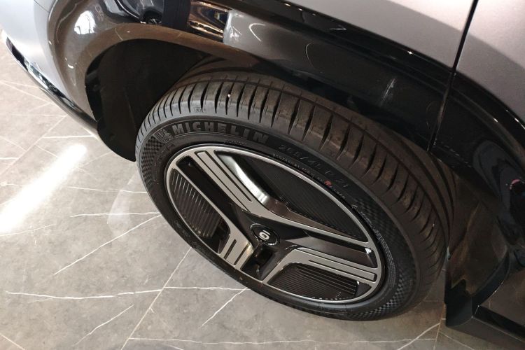 长安启源E07 2025款 纯电 四驱 90kWh Max智驾版车身外观6008