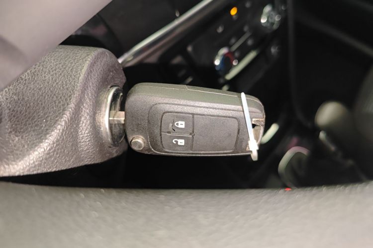 别克 昂科拉 2016款 18T 自动两驱都市领先型中控内饰7001