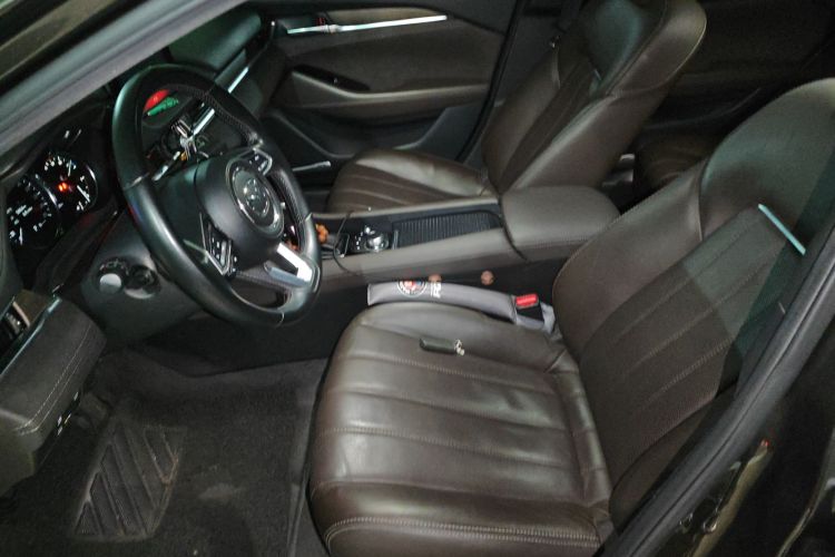 马自达 阿特兹 2020款 2.5L 蓝天尊崇版局部细节19