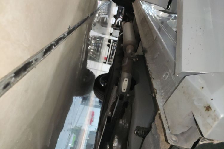 捷途山海L9 2025款 1.5TD 2DHT 旗舰版 6座局部细节9001