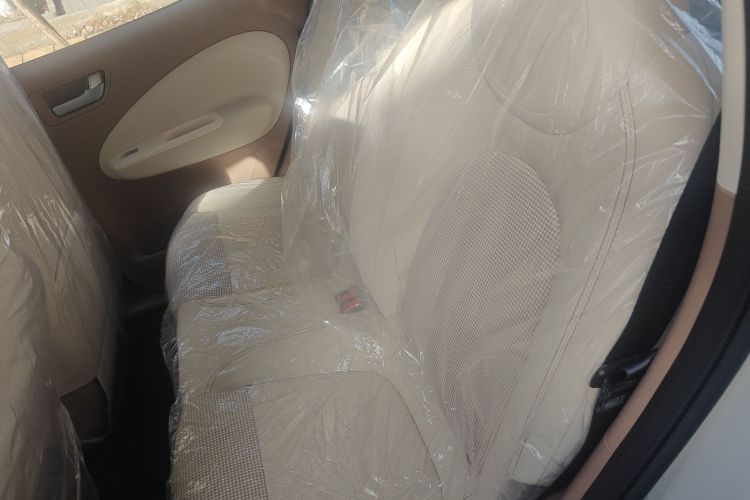 五菱汽车 宏光MINIEV 2025款 四门版 进阶款中控内饰21