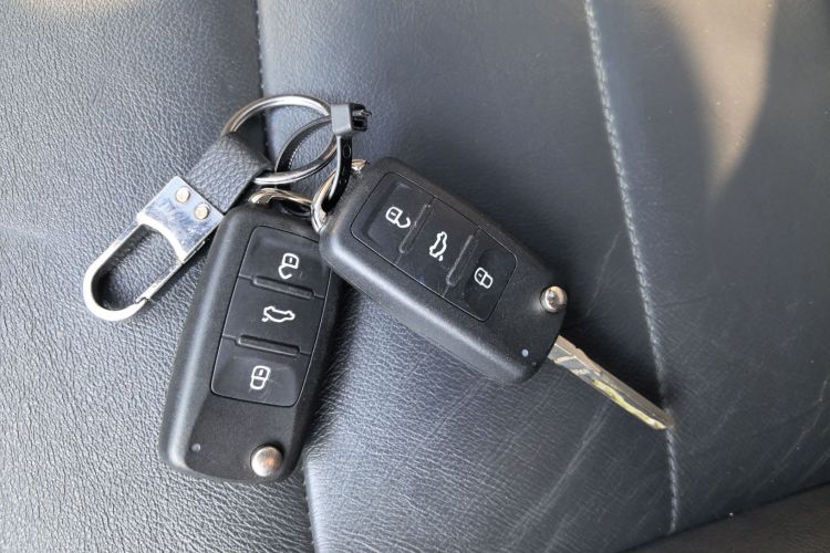 大众 朗行 2015款 1.6L 自动舒适版中控内饰7001