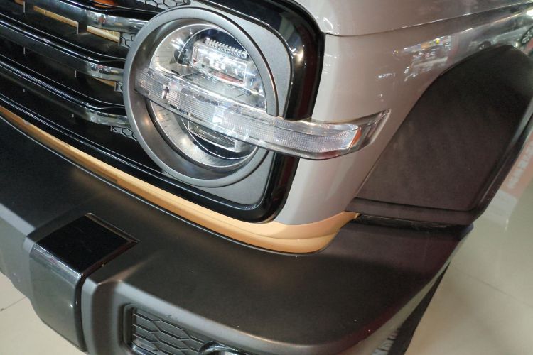 坦克300 2021款 越野版 2.0T 挑战者局部细节36