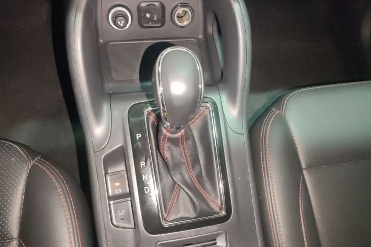 长安CS75 2014款 1.8T 自动精英型 国IV中控内饰18