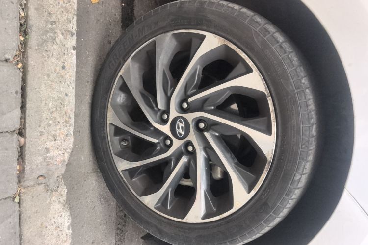 现代 领动 2020款 1.4T 双离合炫动·活力型车身外观10