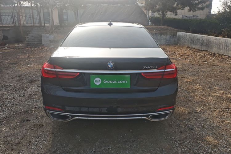 宝马7系 2017款 730Li 领先型车身外观6