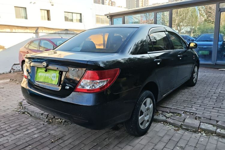 比亚迪F3 2018款 1.5L 手动经典型车身外观7