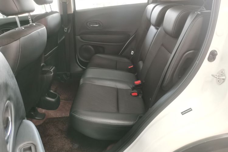 本田 缤智 2019款 1.5L CVT先锋版 国VI中控内饰21