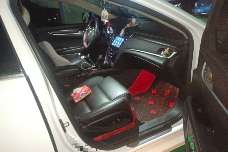 凯迪拉克XTS 2018款 28T 精英型局部细节9005