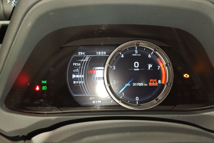 雷克萨斯UX 2020款 200 F SPORT版中控内饰14